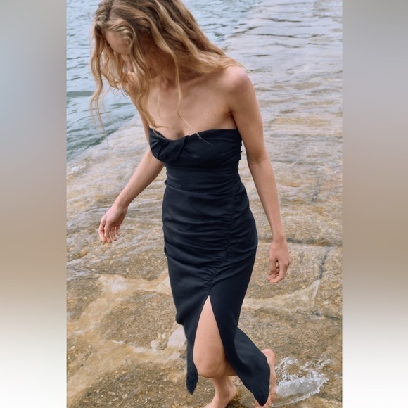 New ZARA Linen Bland Ruched Strapless Midi Dress - Picture 1 of 6